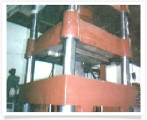 700 TON HYDRAULIC PRESS AND DIE CUSHION UNDER CONSTRUCTION